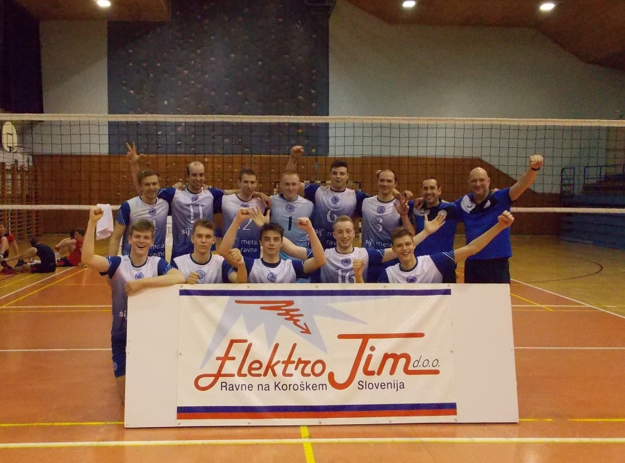 Člani za konec sezone do zmage, v polfinalu &scaron;e kadeti!