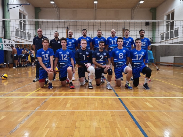 Odbojkarji Fužinarja s težavami ob uvodu v 1. ligo