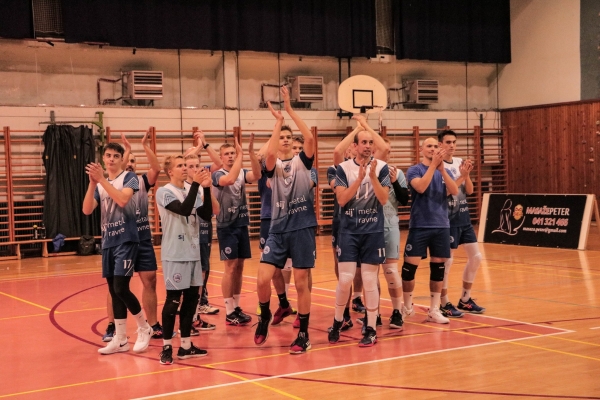 Odbojkarji Fužinarja do novih zmag!